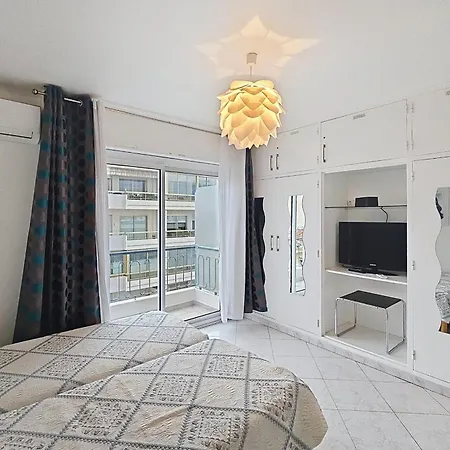 Henri Camille Re - Versailles - 2 Bedrooms - Center And Sea View * Cannes