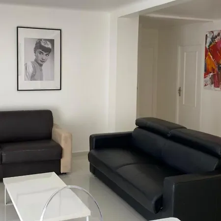 Henri Camille Re - Versailles - 2 Bedrooms - Center And Sea View